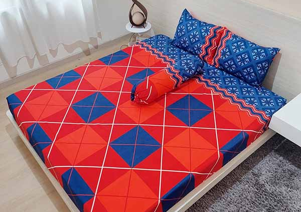 Sprei Cleoparta Red Plaid